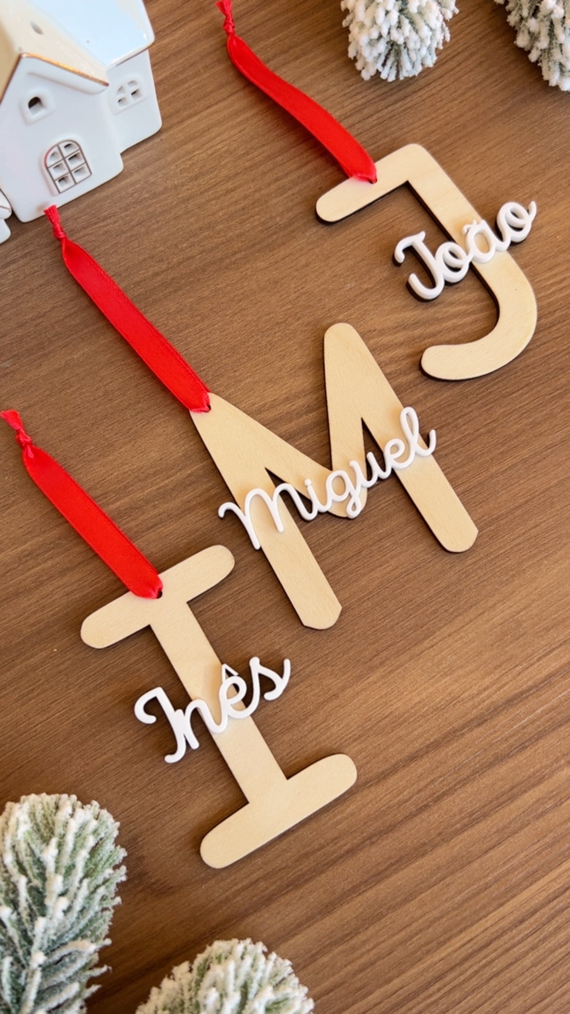 Pendente de Natal com Letra e Nome Personalizados