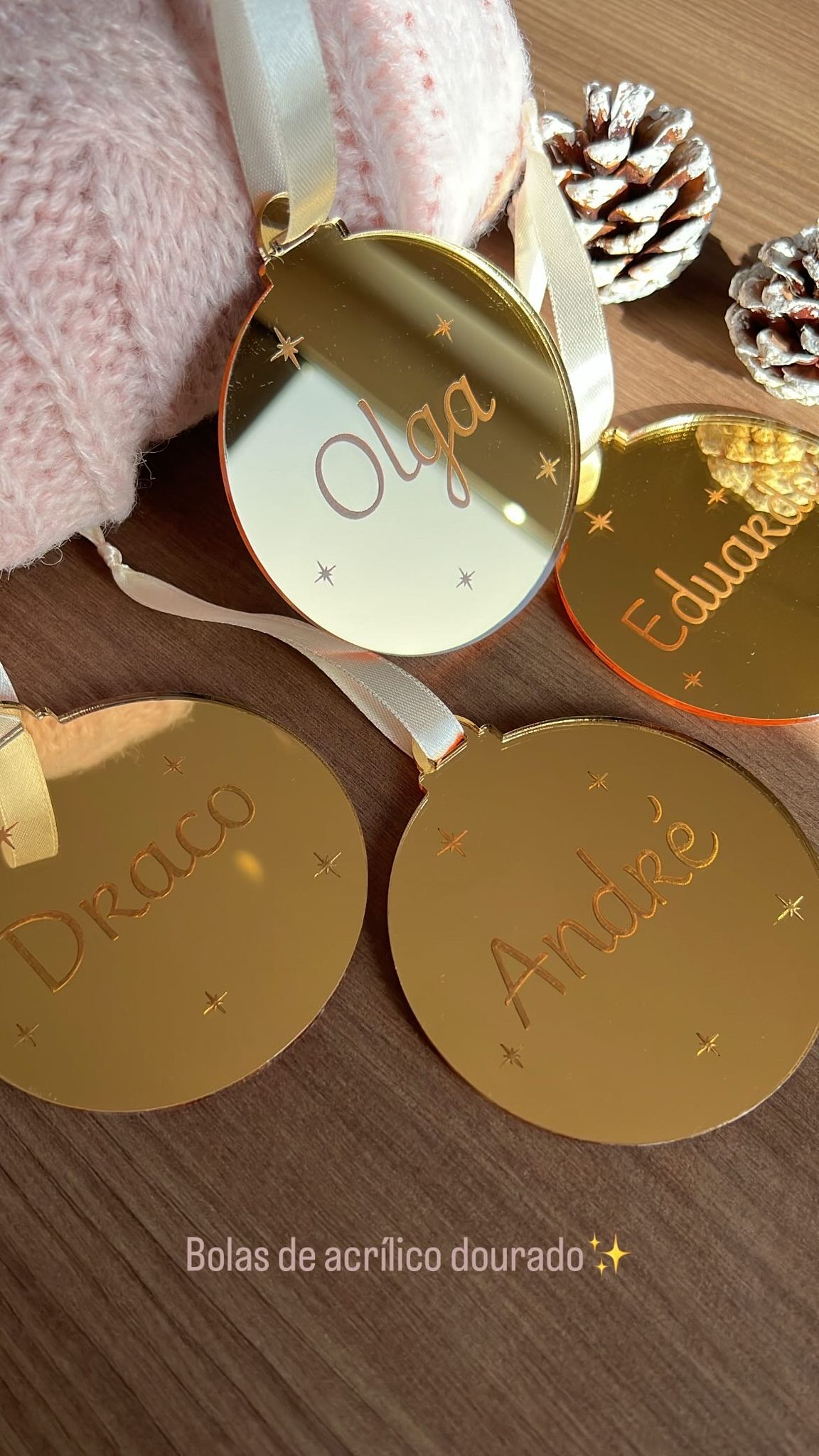 Pendente de Natal Personalizado em Acrílico Dourado
