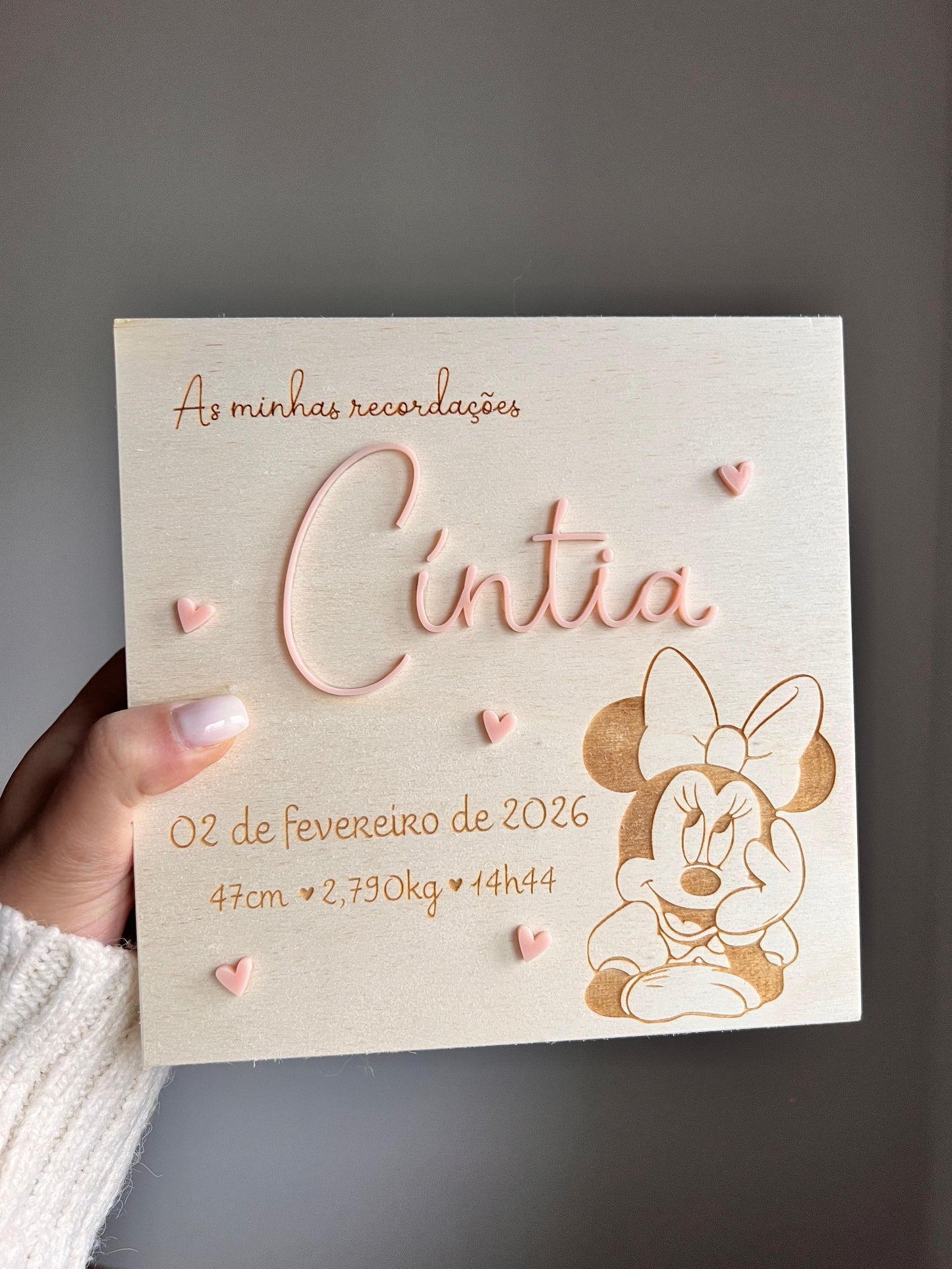 Presente de nascimento para bebé em madeira personalizada, caixa de recordações com design infantil delicado