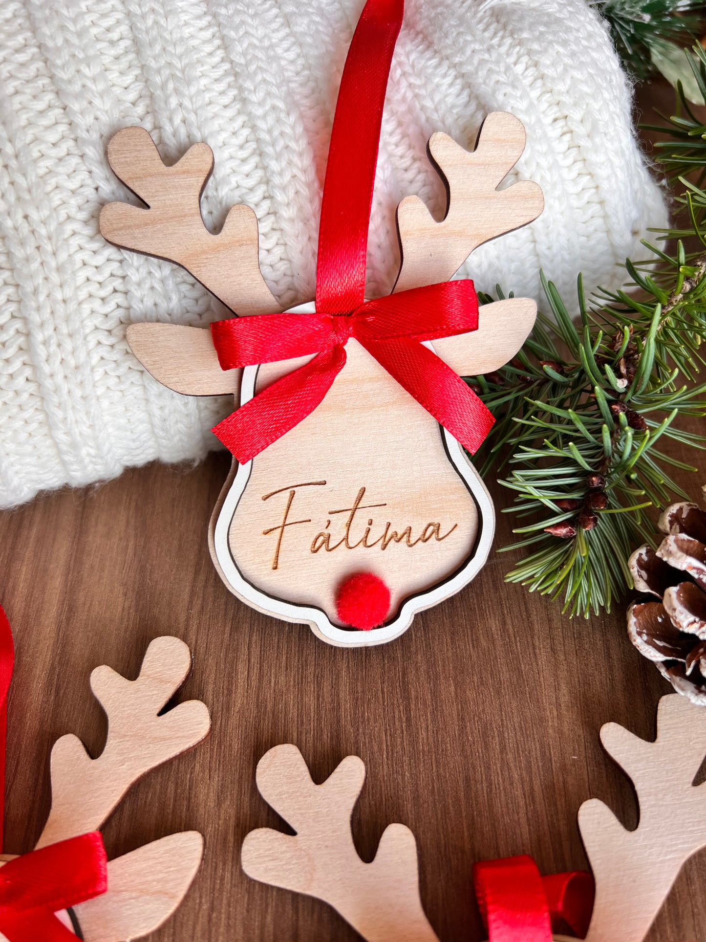 Pendente de Natal em Formato de Rena com nome personalizado