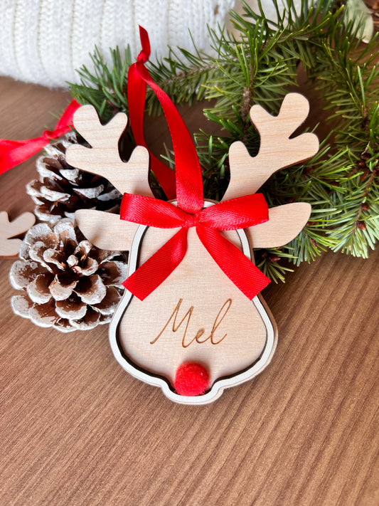 Pendente de Natal em Formato de Rena com nome personalizado